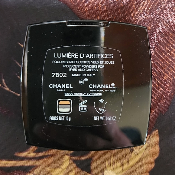Limited Edition Chanel Lumiere D’artifices iridescent powder eyes cheeks Sequin - Picture 6 of 7